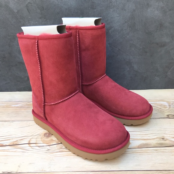 UGG Classic Short Suede Boots Sheepskin Lined - Picture 12 of 16